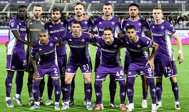 开云在线-紫百合公园停摆：众人齐聚缅怀罗科·科米索