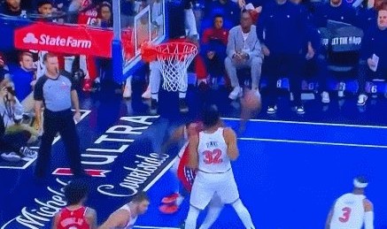 开云娱乐-恩比德赛季首战整活不断 奥尼尔：他这样终生无冠