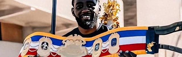 开云在线-克劳福德巅峰退役藏真相：野望不敌健康，拳坛暗流值得警惕|特伦斯·克劳福德|金腰带|贾尼贝克·阿里姆哈努利|级别|药检_新浪体育_新浪新闻