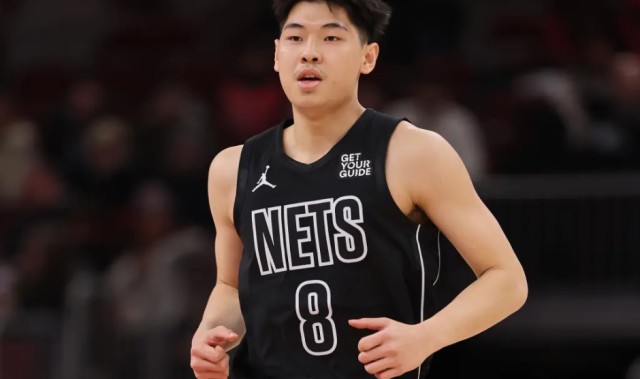 广东今夏阵容大洗牌！交易得到崔永熙、焦泊乔+签约大外萨林杰，内线升级潜在阵容曝光