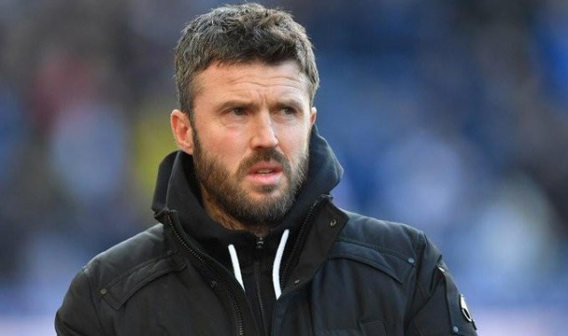 首战曼市德比！天空记者：曼联预计当地时间周二晚官宣卡里克